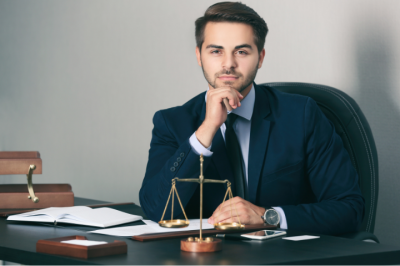 Pracownicy wymiaru sprawiedliwości